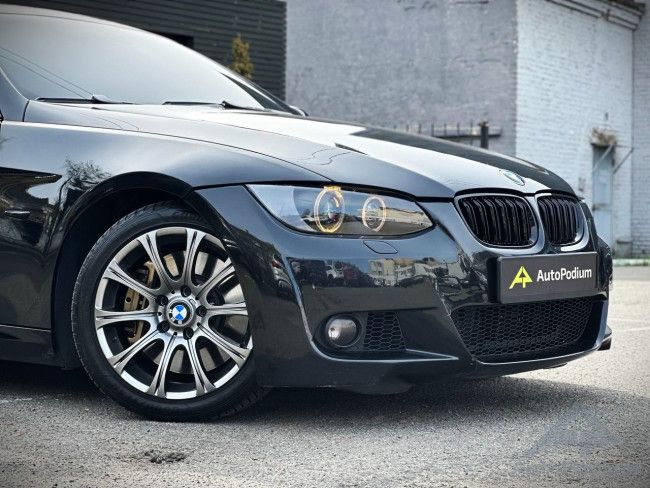 Купити BMW 335, рік 2007 в Україні по ціні 607 260 грн | AUTOPODIUM.UA